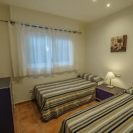 Ca-4 4 Pax Apartment *
